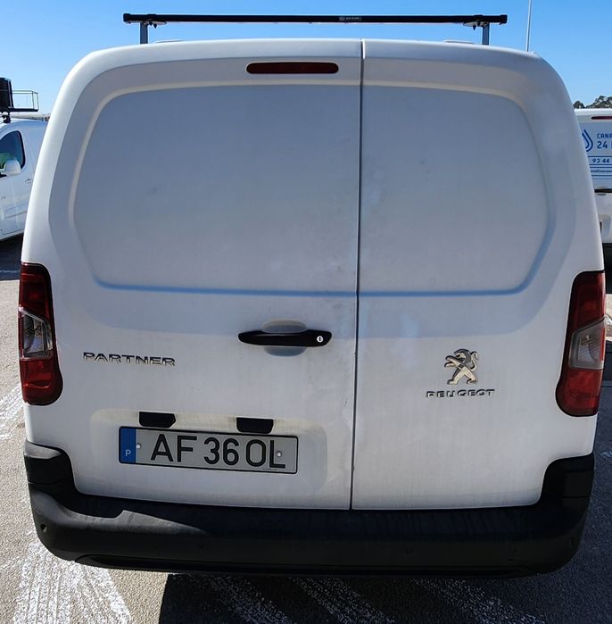 Peugeot Partner Longa l2  100cv 3 lug todos  extras excpt camera tras