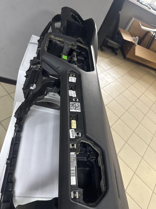 Тігуан 2 панель вживана