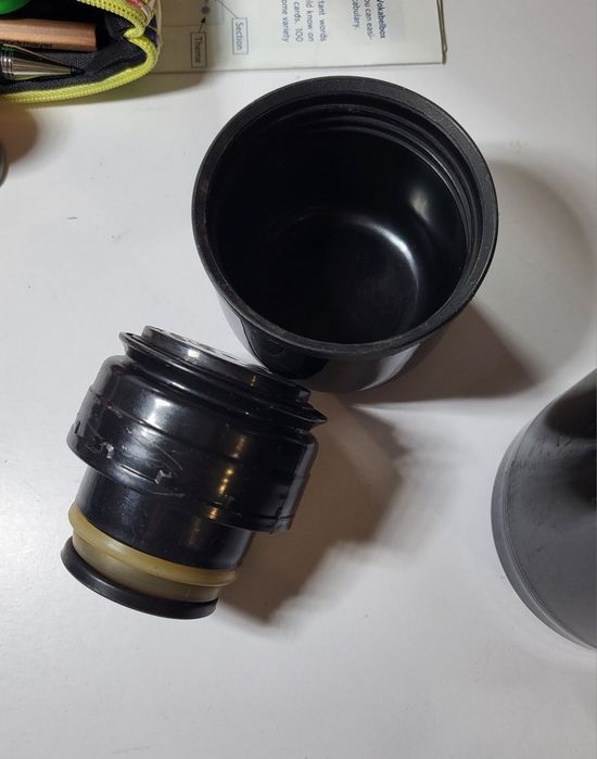 Термос для горячих напитков