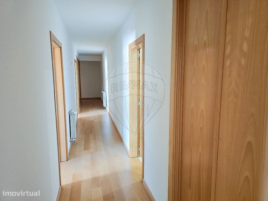 Apartamento T3 para arrendamento