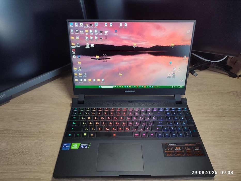 Gigabyte Aorus 15P XD 240Hz i7 11800H 16Gb SSD 1Tb RTX 3070