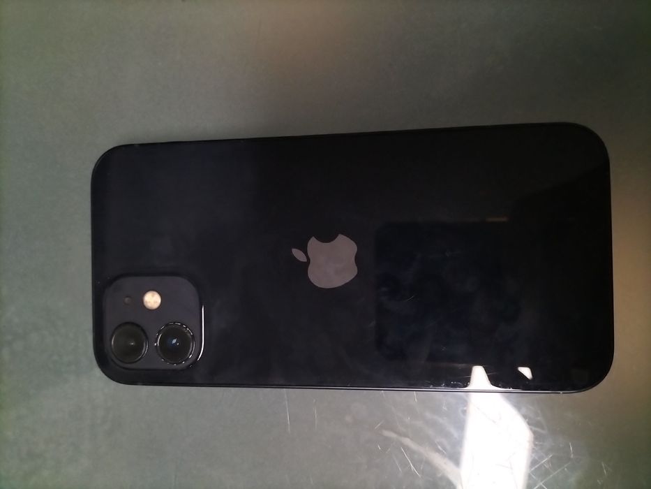 iPhone 12 a funcionar