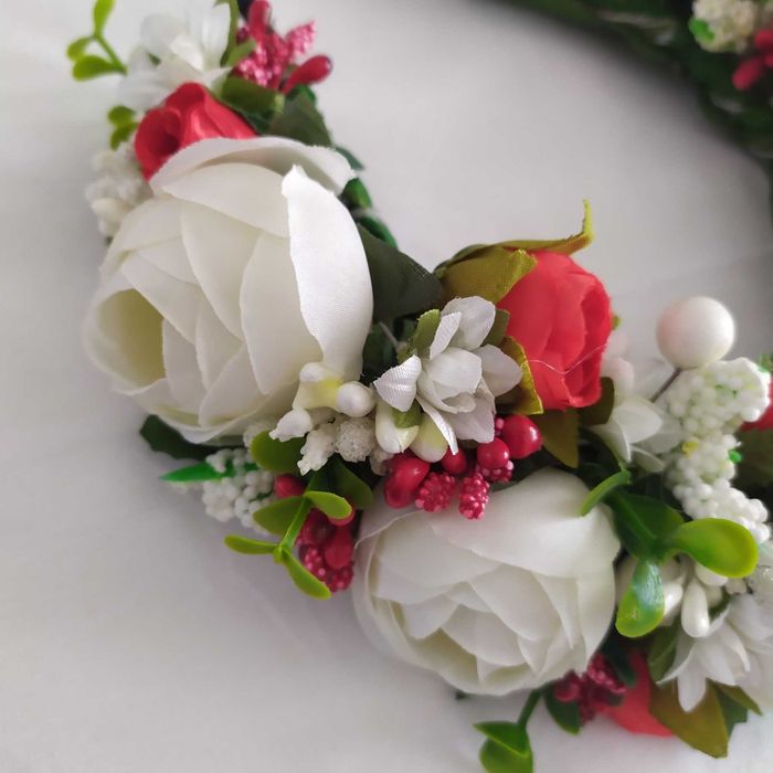 Віночок обруч на голову з квітами святковий обідок для волосся