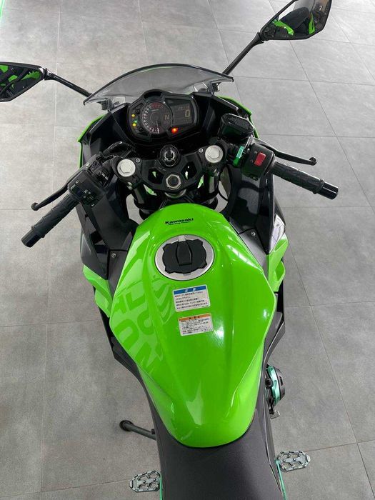 Мотоцикл Kawasaki Ninja 400