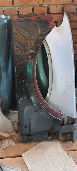 Переднє праве крило land rover  range 2002 roverl322