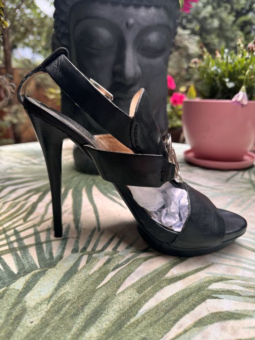 Sandałki na szpilce Michael Kors 38