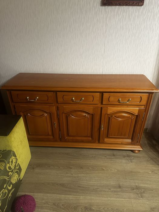 Меблевий гарнітур