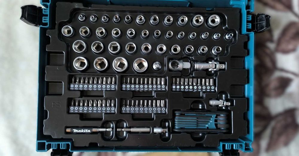 Zestaw narzędzi Makita E-08713 120 elementów – Nowy