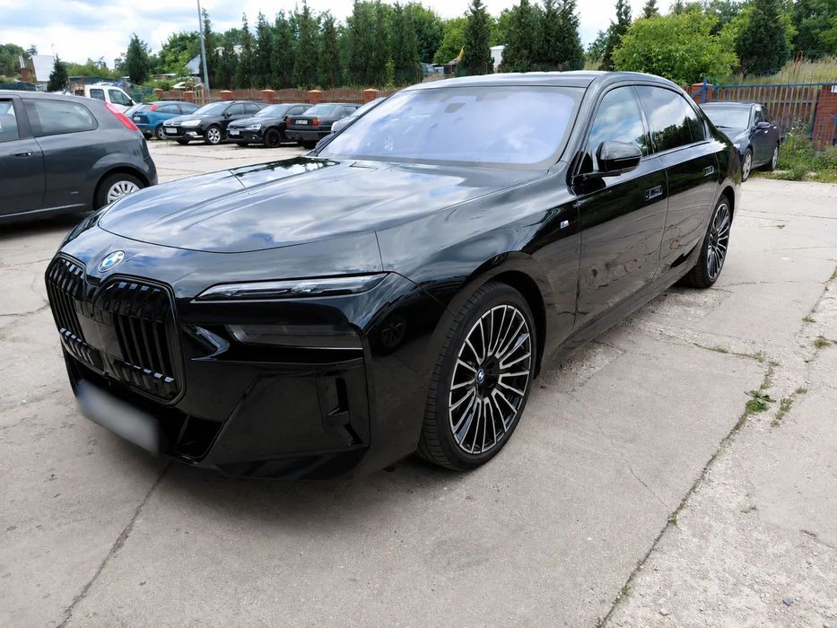 BMW Seria 7 CESJA LEASINGU – BMW 740d xDrive Limuzyna