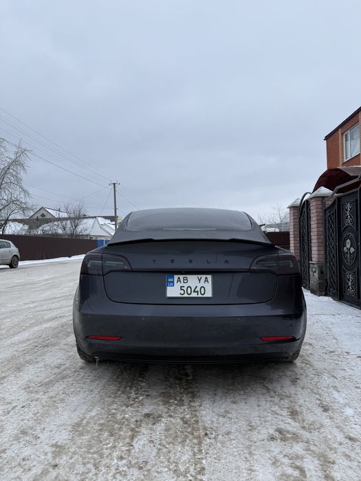 Tesla model 3 Perfomance