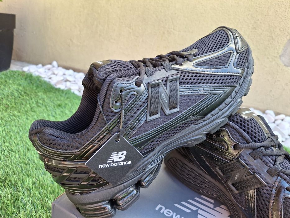 New Balance Pretas