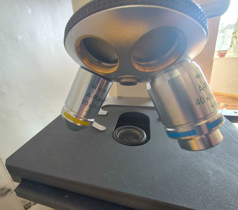 Мікроскоп  ZEISS