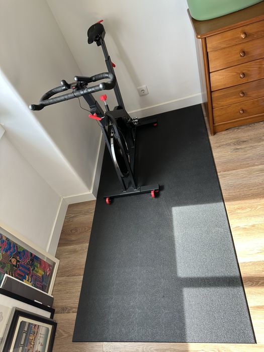 Bicicleta Spinning Domyos Biking 100 + pedais de encaixe + tapete 1x2 m