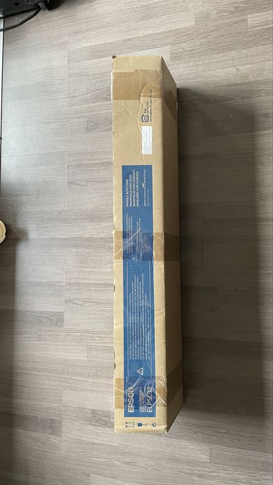 Ekran projekcyjny Epson ELPSC32
