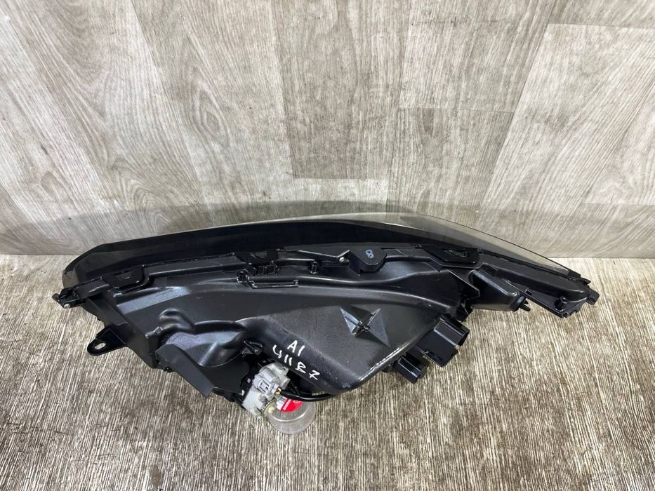 Фара передняя правая Lexus NX 1 / 2014 2015 2016 2017 г.