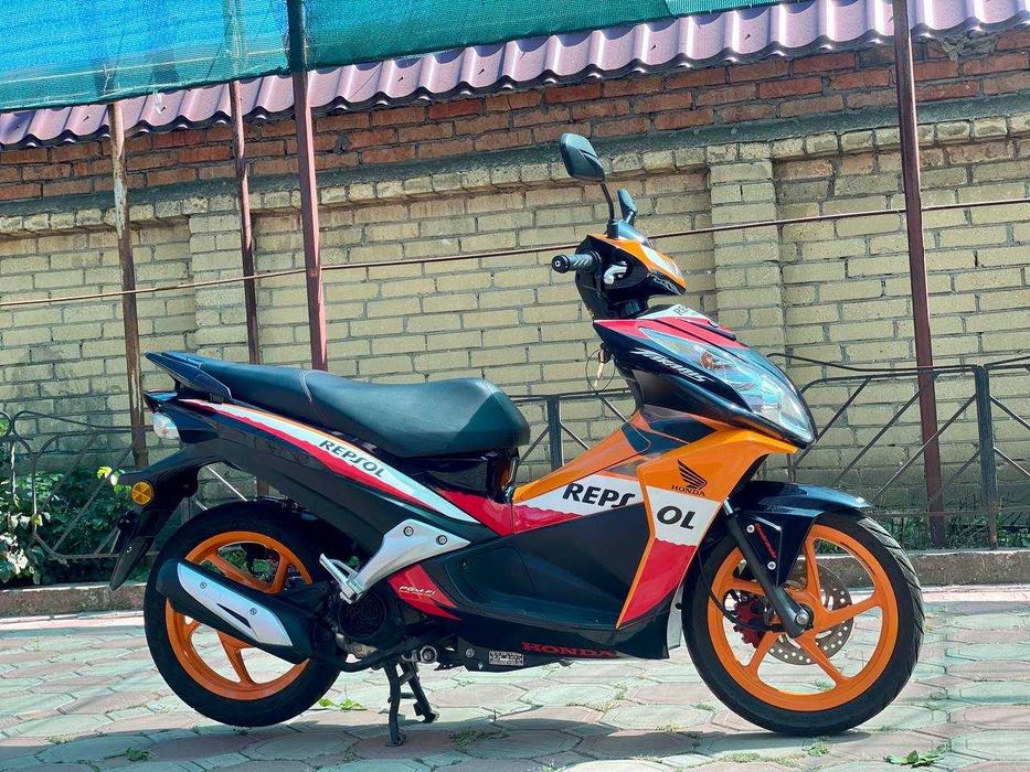 ЭКСКЛЮЗИВНЫЙ! Скутер HONDA TARAN IS 110 / мопед 2012г