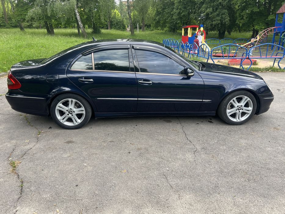 Продам Мерседес W-211 рестайлінг