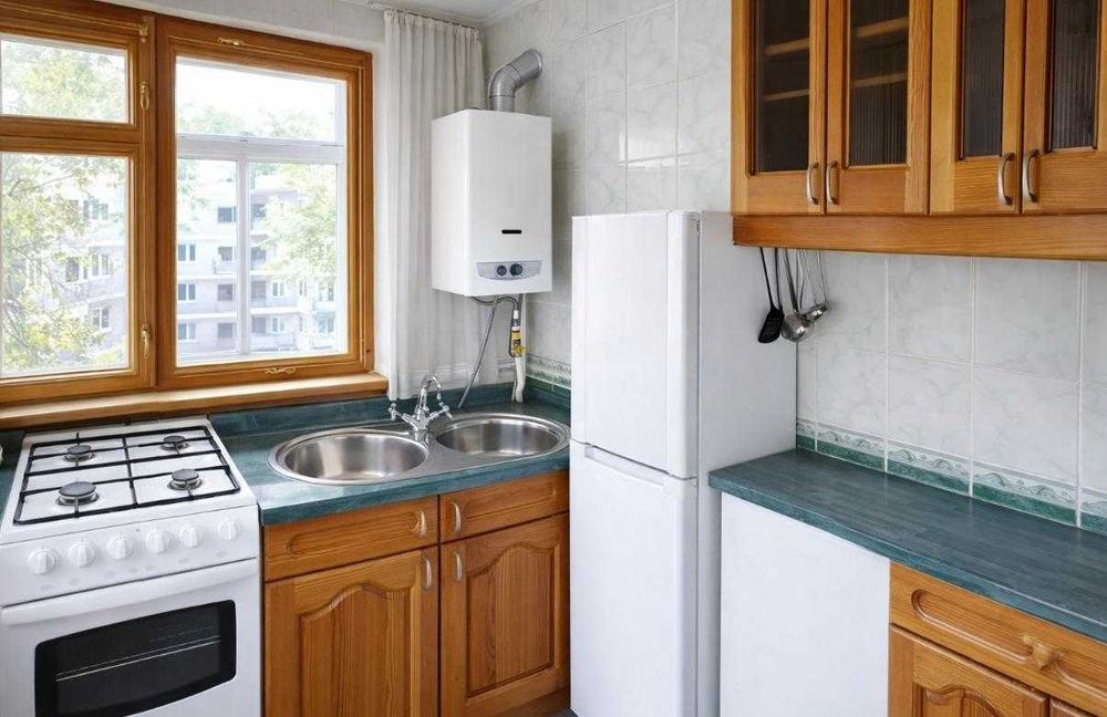 Від хазяїна продаж 3-кімнатної квартири Одеса, вул. Довженка, 1