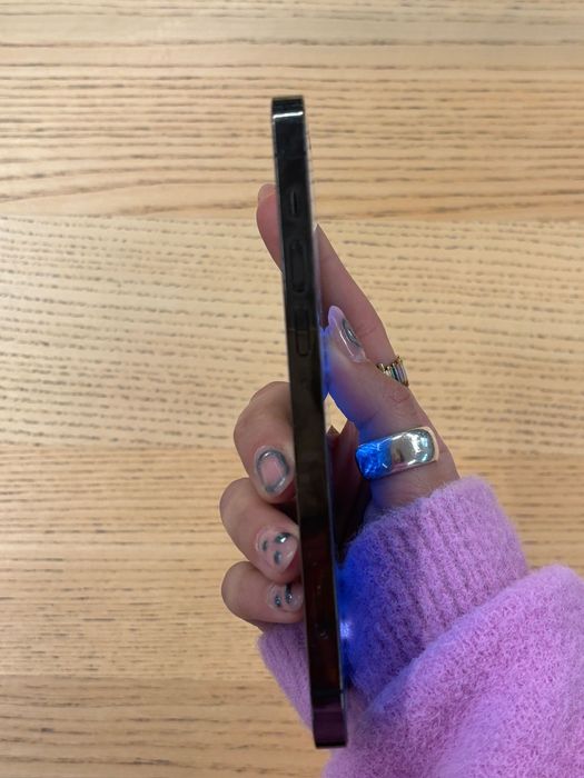 iPhone 12 Pro como novo