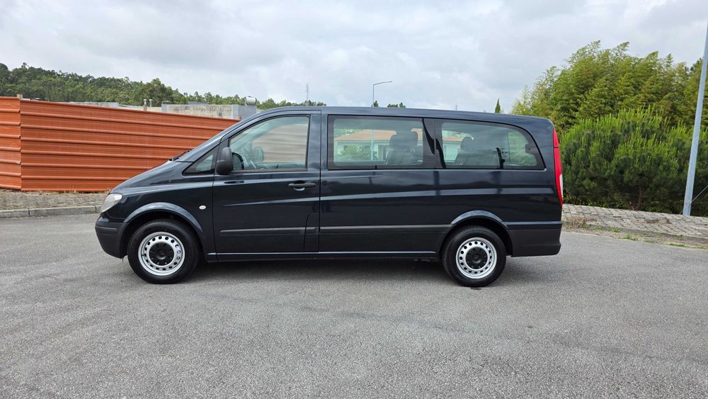 Mercedes-Benz Vito 9 Lugares 111 Cdi - SELO BARATO