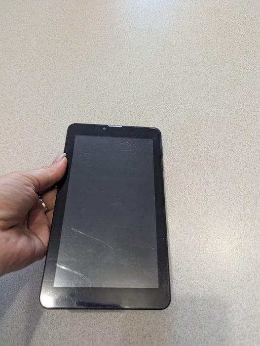 Планшет Pixus Touch 7 3G 2/16 GB