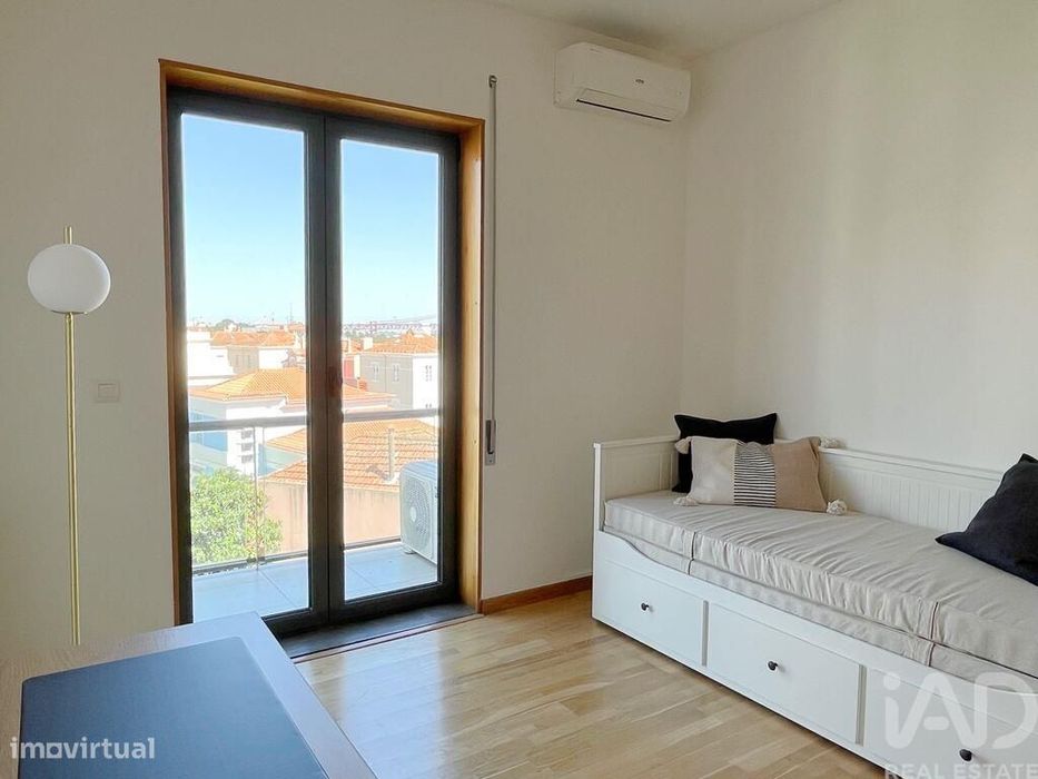 Apartamento T2 em Ajuda de 116,00 m2