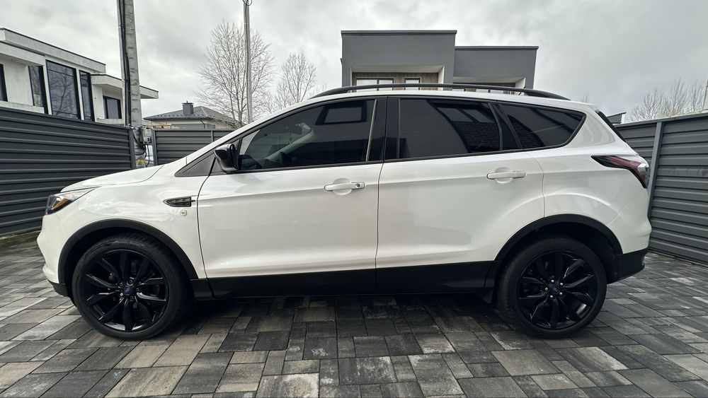 Продам Ford Escape SE