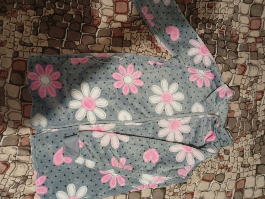 Жіночій одяг,46-48