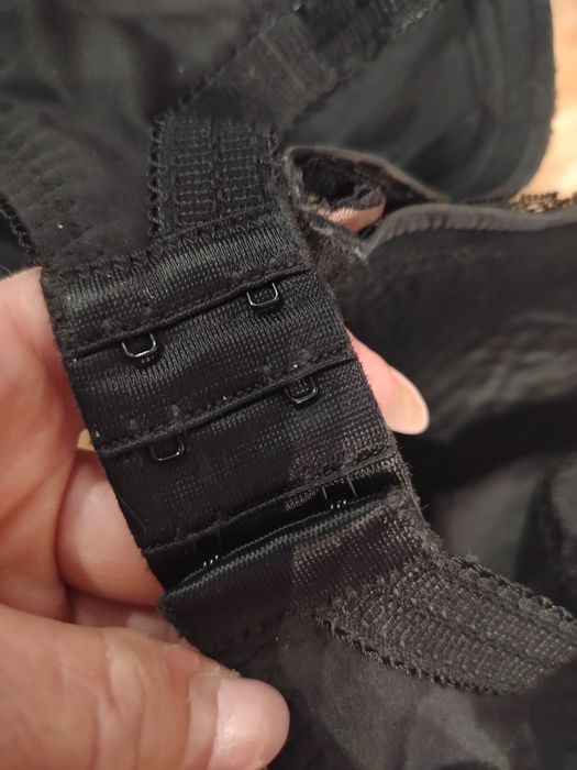 Ładny Duży Biustonosz markowy FREYA usztywniany F 80 stan idealny