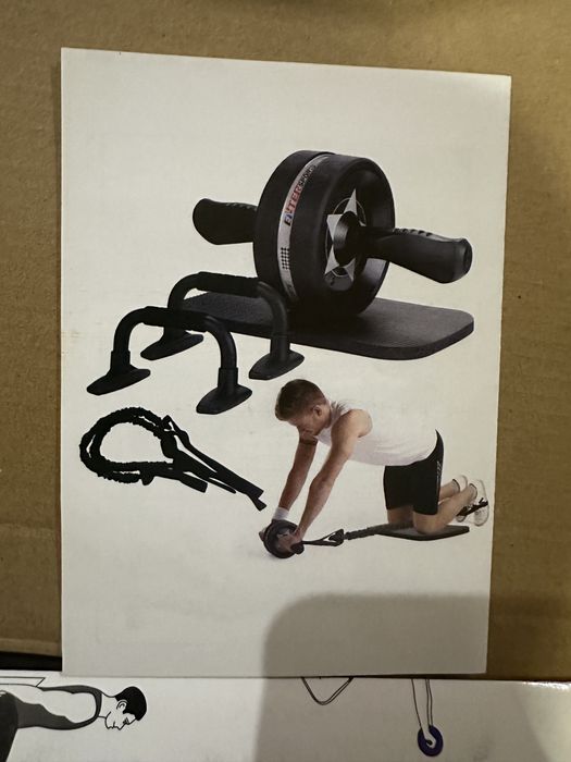 Ролик 6 в 1 для вправ на живіт з еспандером та наколінником