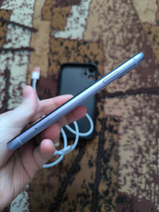 Apple iPhone 11 64 гб neverlock