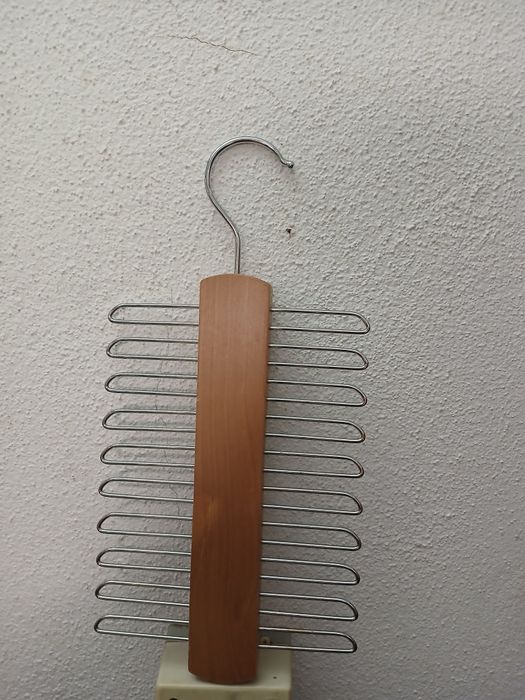 Cabides para gravatas