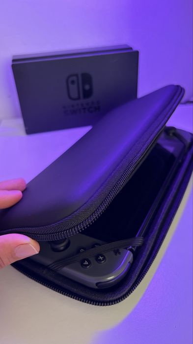 Nintendo Switch Completo + Mario Kart 8 Deluxe – Excelente Estado