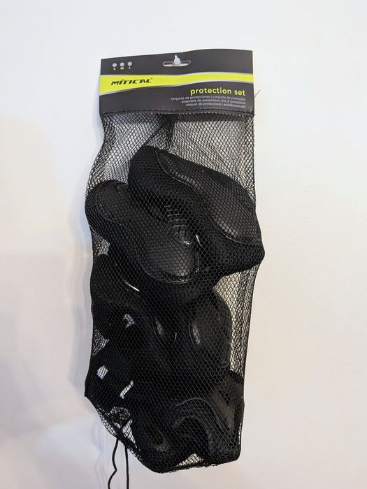 Patins Oxelo + Mochila + Equipamento de proteção