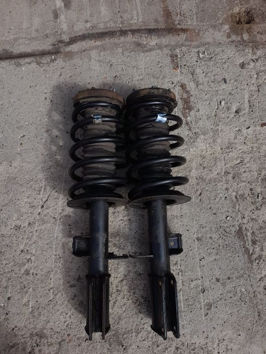 Передні амортизатори стойки BMW X5 E53