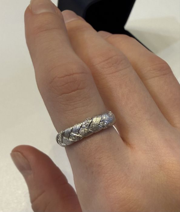 Нове срібне кільце з фіанітами, колосок каблучка кальцо