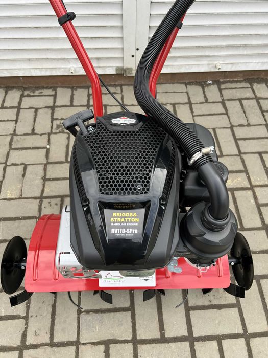 Мотокультиватор Briggs & Stratton RV-170S PRO (Робік)