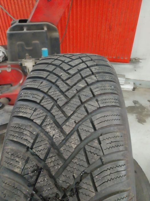 Opony Zimowe Hankook 205/60R16 96H