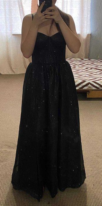 Продам випускну сукню.