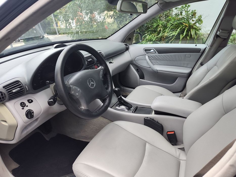 Mercedes -benz C220 avaguard caixa automática