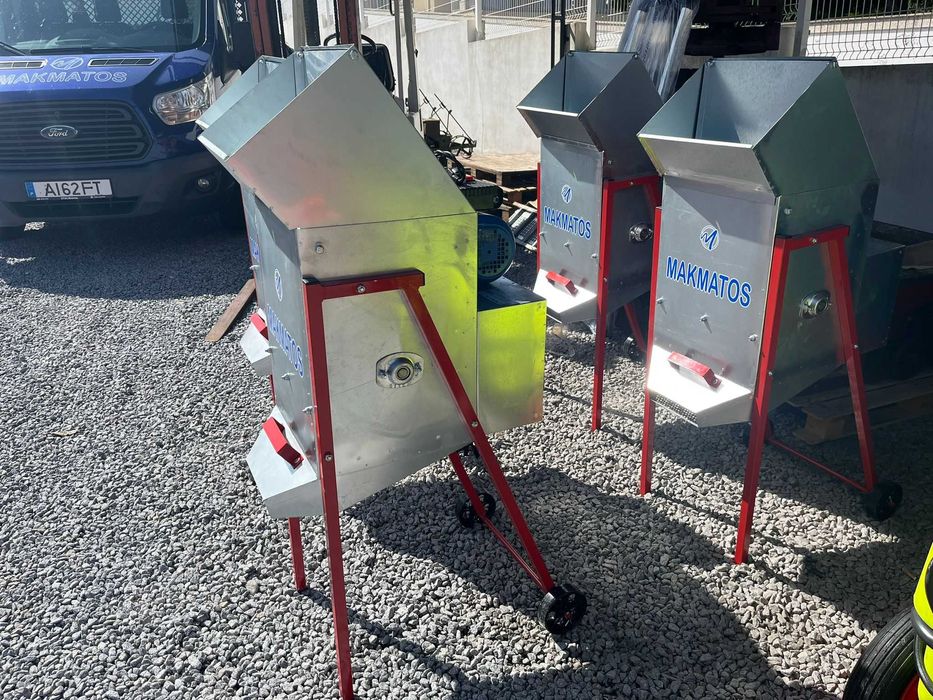 Debulhador/Malhadeira de milho elétrico NOVO