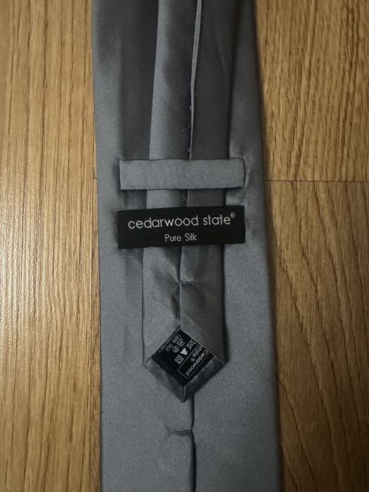 Krawat męski szary 100% jedwab Cedarwood State