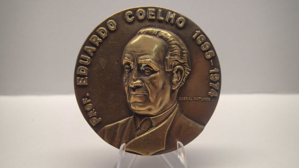 Medalha em Bronze do Professor Eduardo  Coelho