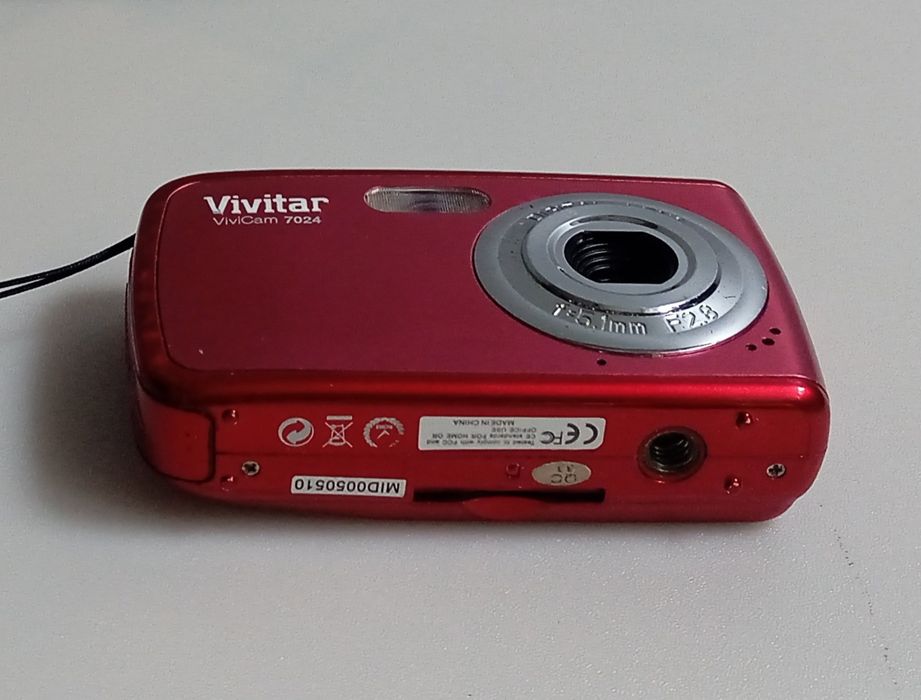 Vivitar ViviCam 7024