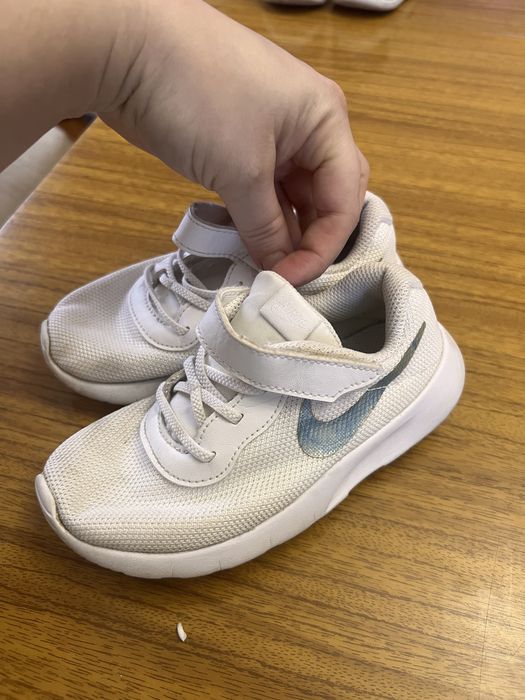 Кросівки Nike білі