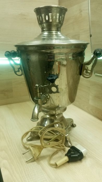Продам самовар електрический