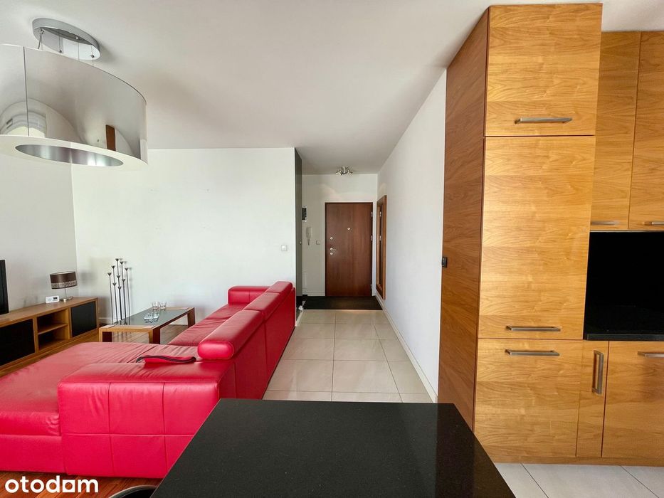 70m2/ 3 pokoje + Garaż + Komórka lokatorska/ Bez prowizji
