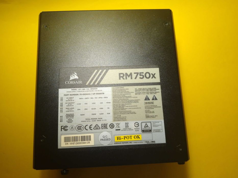 Блок Питания CORSAIR 750 W GOLD 80 PLUS ИДЕАЛ Японские Конденсаторы