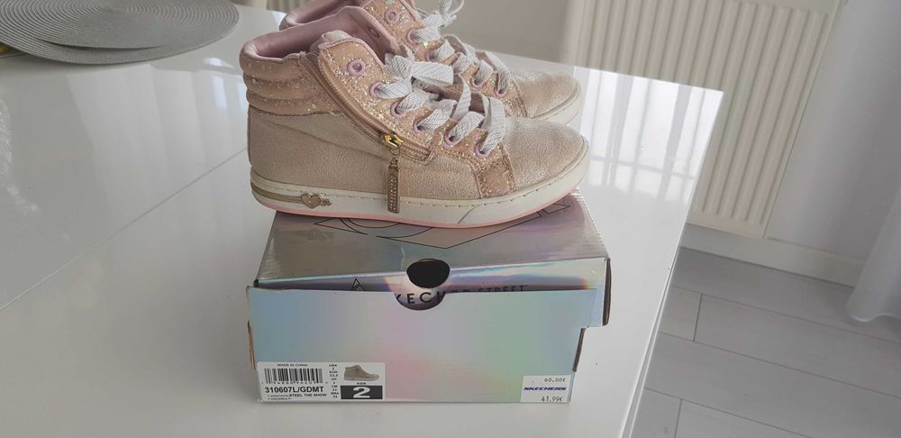 Trzewiki Skechers 33,5