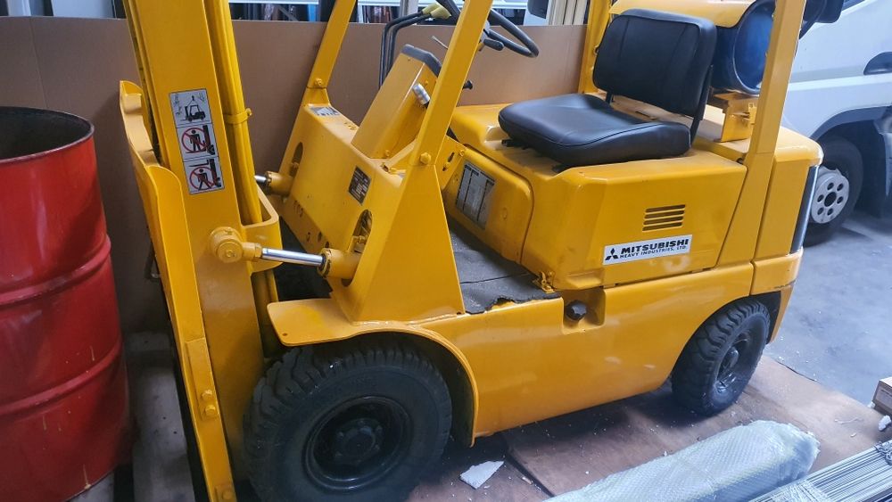 Empilhadora Mitsubishi